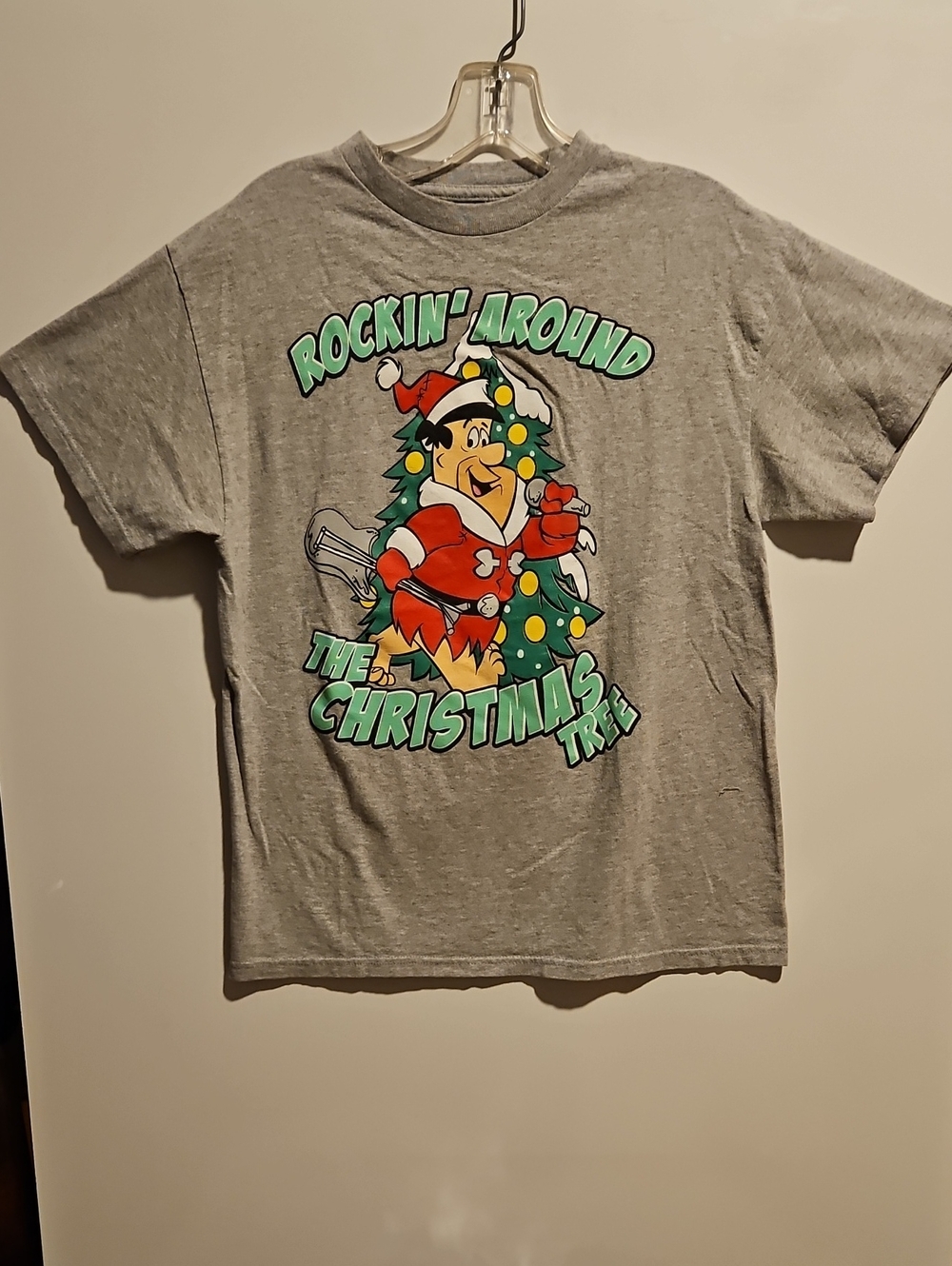 Fred Flintstone 'Rockin' Around The Christmas Tree' Graphic Tee Gray Med.